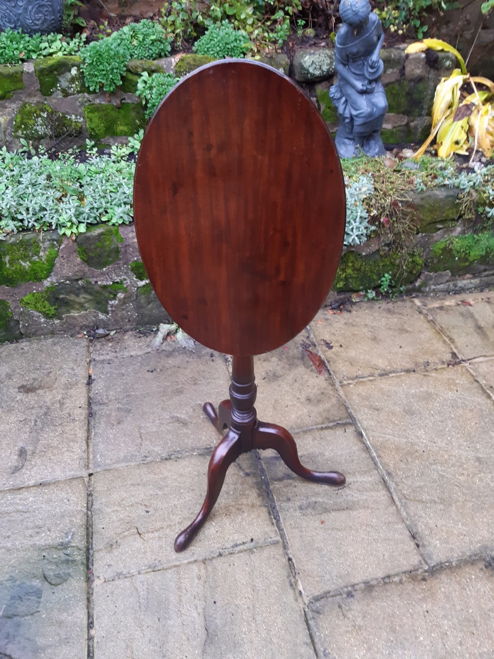 Rare Georgian oval wine table View II