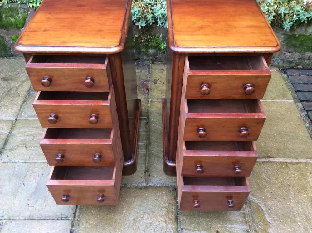 A pair of bedside drawers View IV