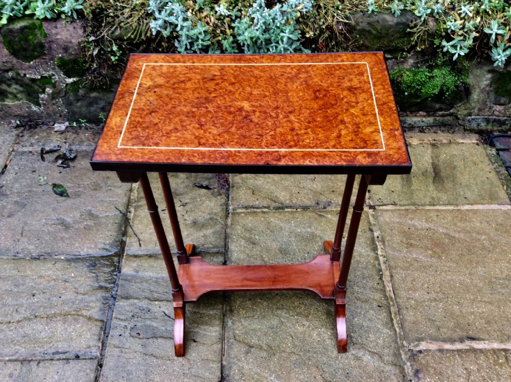 Small lamp or occasional table View XV