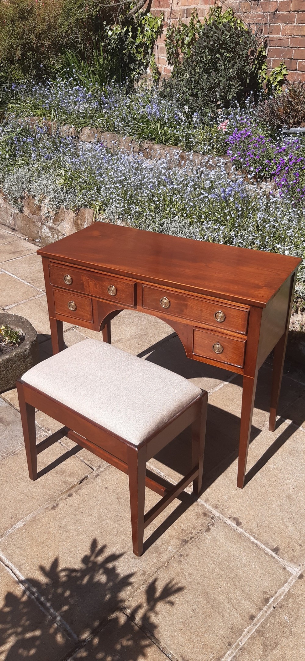 Georgian mahogany dressing table View X