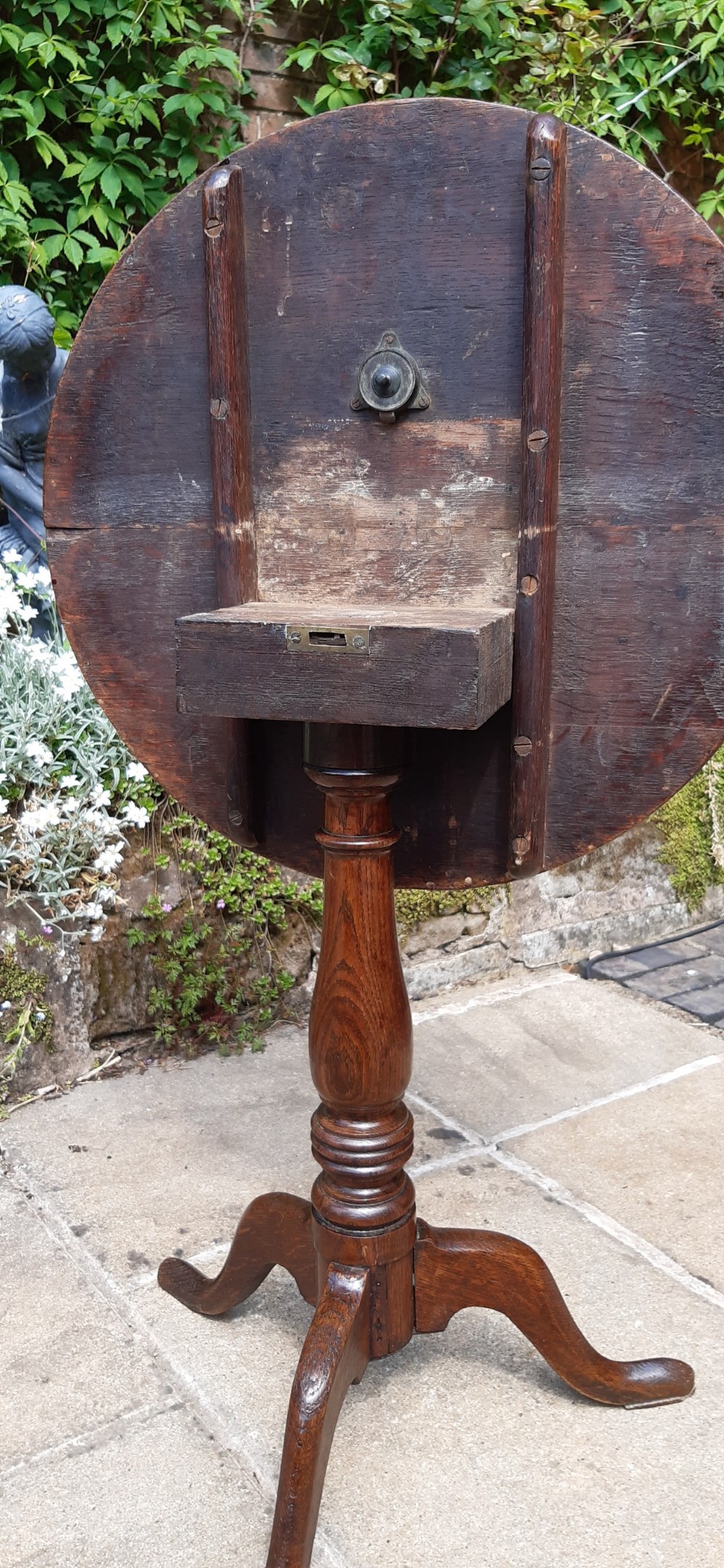 Georgian oak wine tripod table  View IX