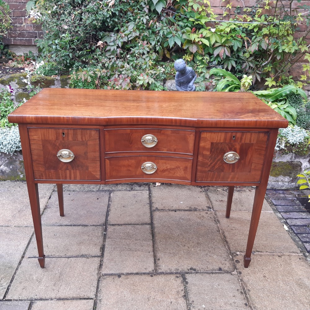 Mahogany sideboard 