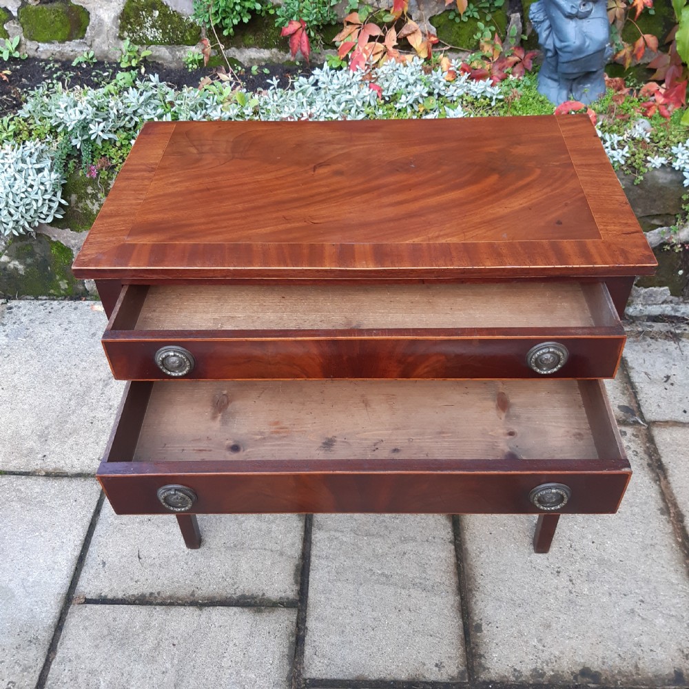 Georgian mahogany side table lowboy  View V