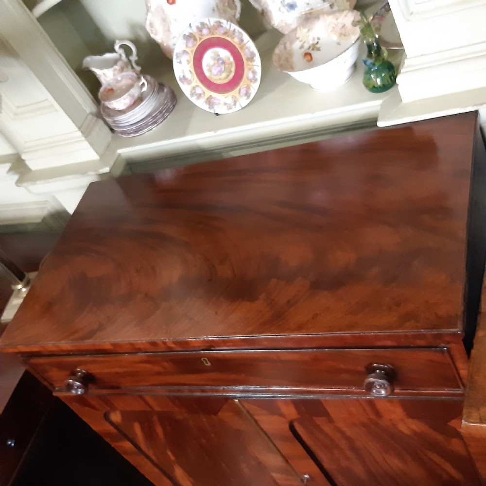 Regency side cabinet chiffonier View XIV