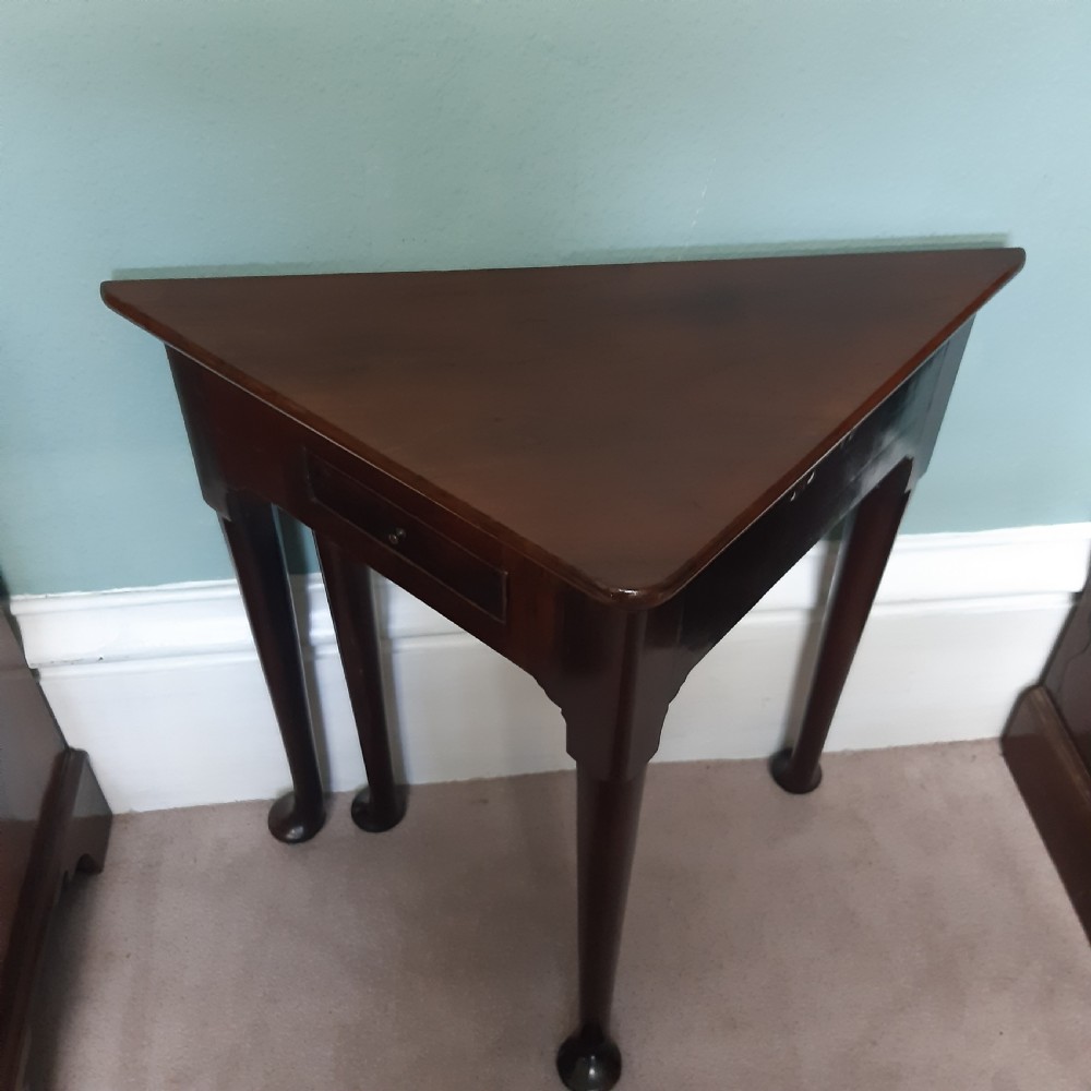 A rare, small, Georgian envelope  table View IX