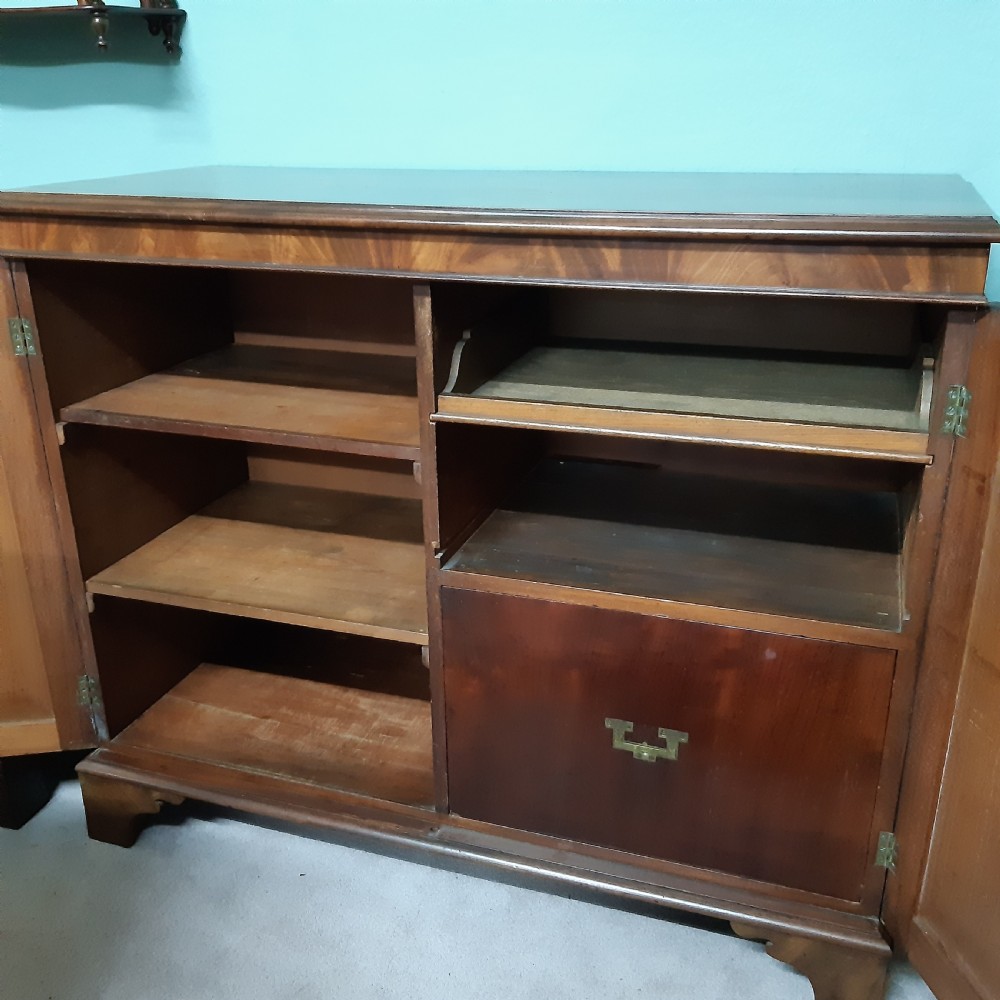Georgian mahogany side cabinet  View II