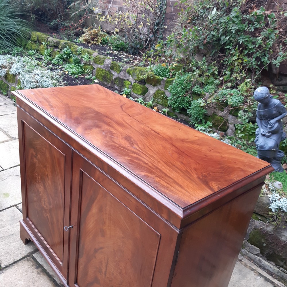 Georgian mahogany side cabinet  View IX