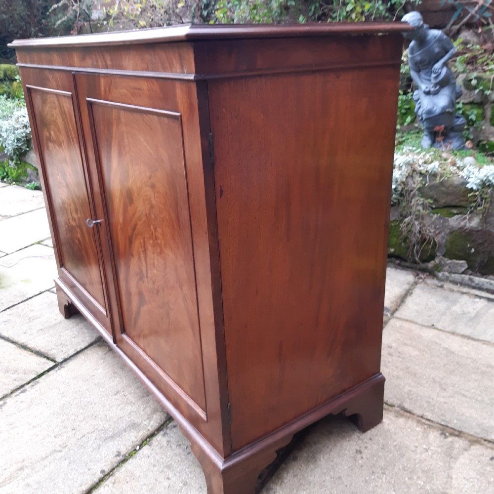 Georgian mahogany side cabinet  View XI