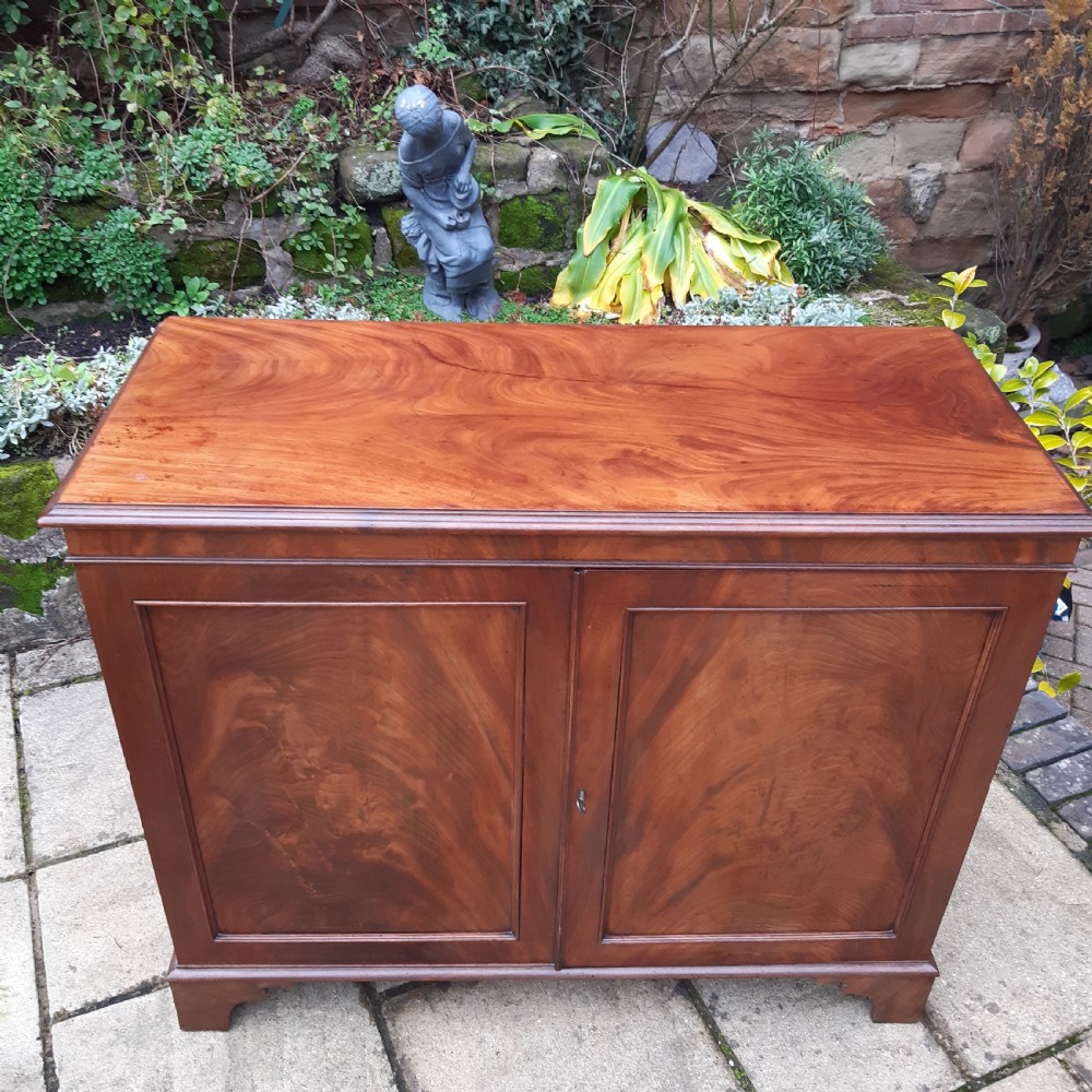 Georgian mahogany side cabinet  View XII