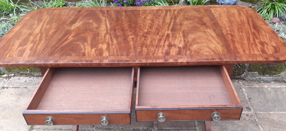 Beautiful Georgian sofa table View XIV