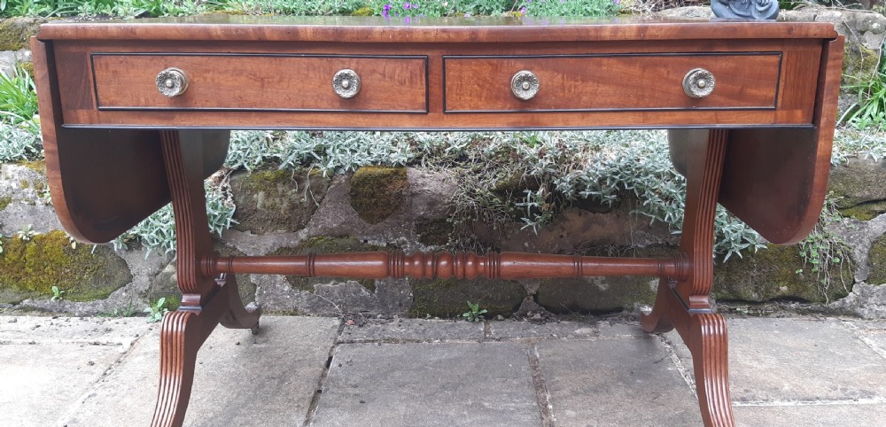 Beautiful Georgian sofa table View XXII