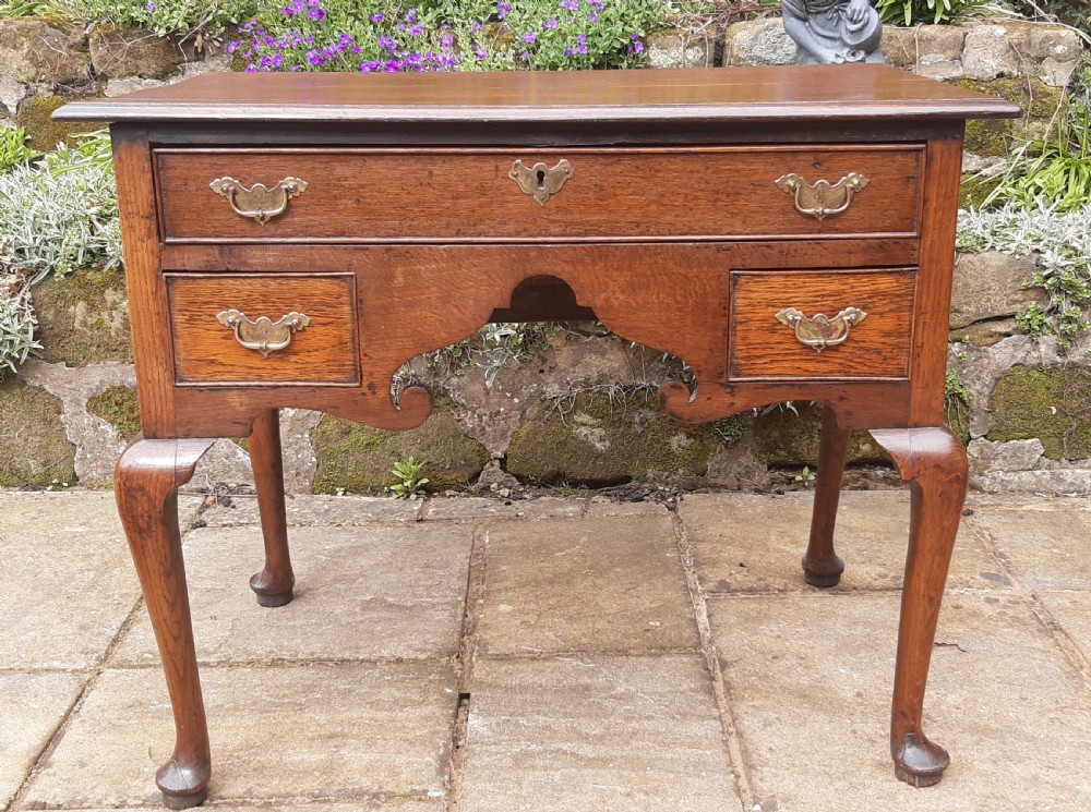 Georgian 18th century oak lowboy side table