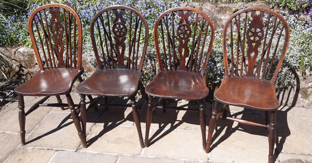 4 wheelback Windsor chairs
