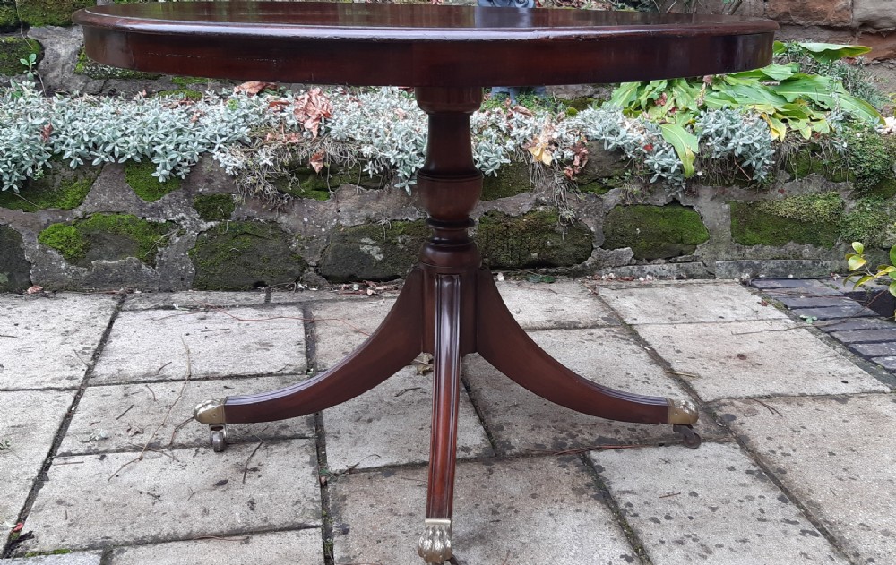 Mahogany pedestal Centre table View VI