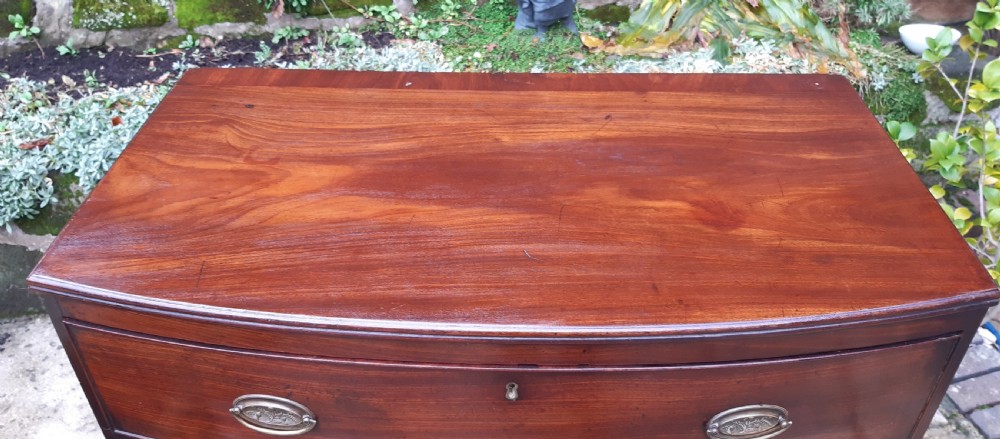 Small bow fronted or bow front chest of drawers  View III