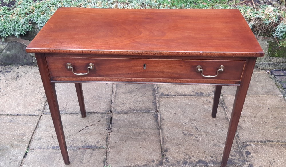 Georgian mahogany side table View II