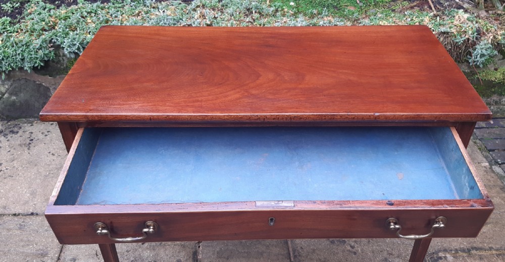 Georgian mahogany side table View III