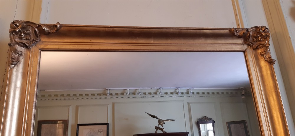 Gilt wall mirror  View VI