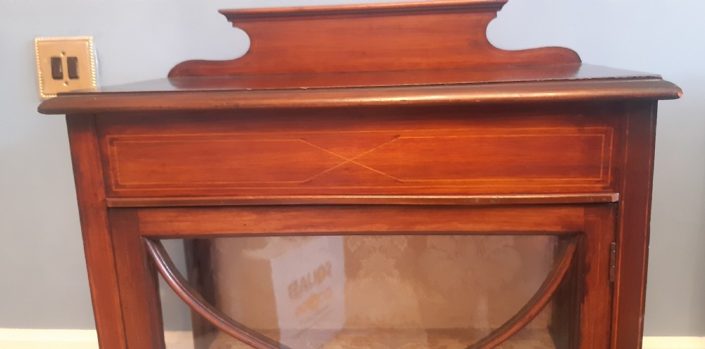 A pair of display cabinets  View VI