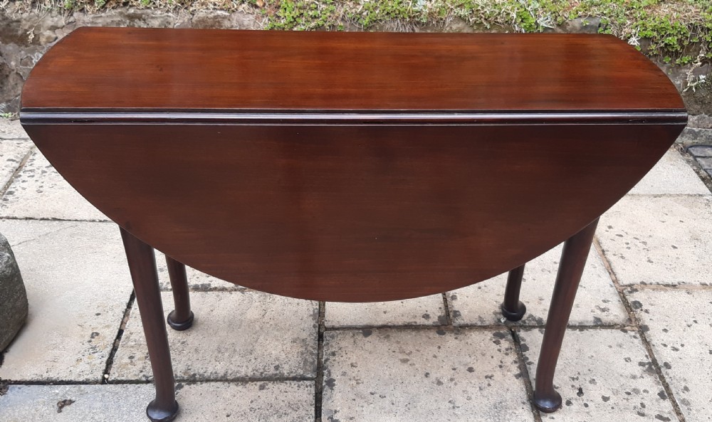 Super small pad foot drop leaf mahogany dining table