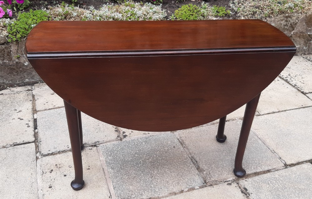 Super small pad foot drop leaf mahogany dining table View V
