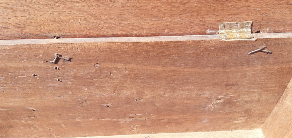 Very small oak sword chest coffer  View VIII