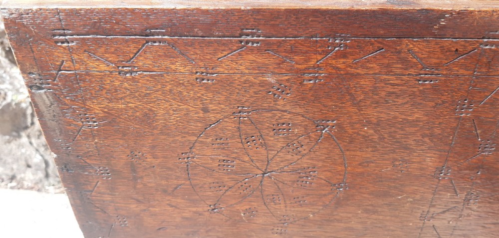 Very small oak sword chest coffer  View IX