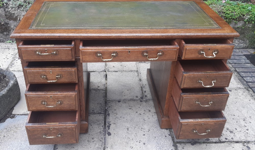 Victorian oak pedestal desk View III