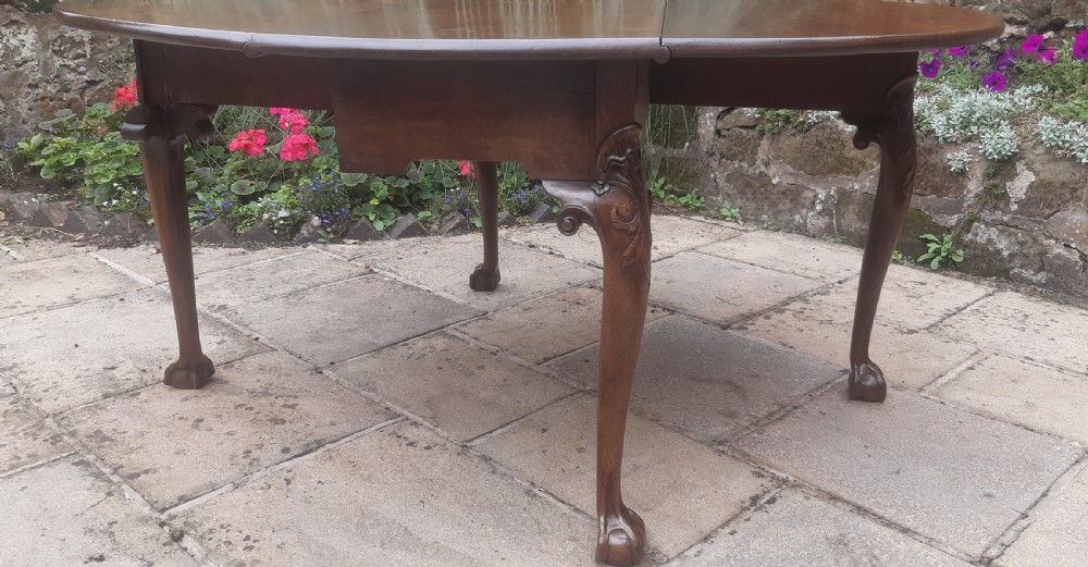 Superb Georgian drop leaf table  View VII