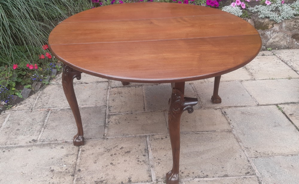 Superb Georgian drop leaf table  View XII