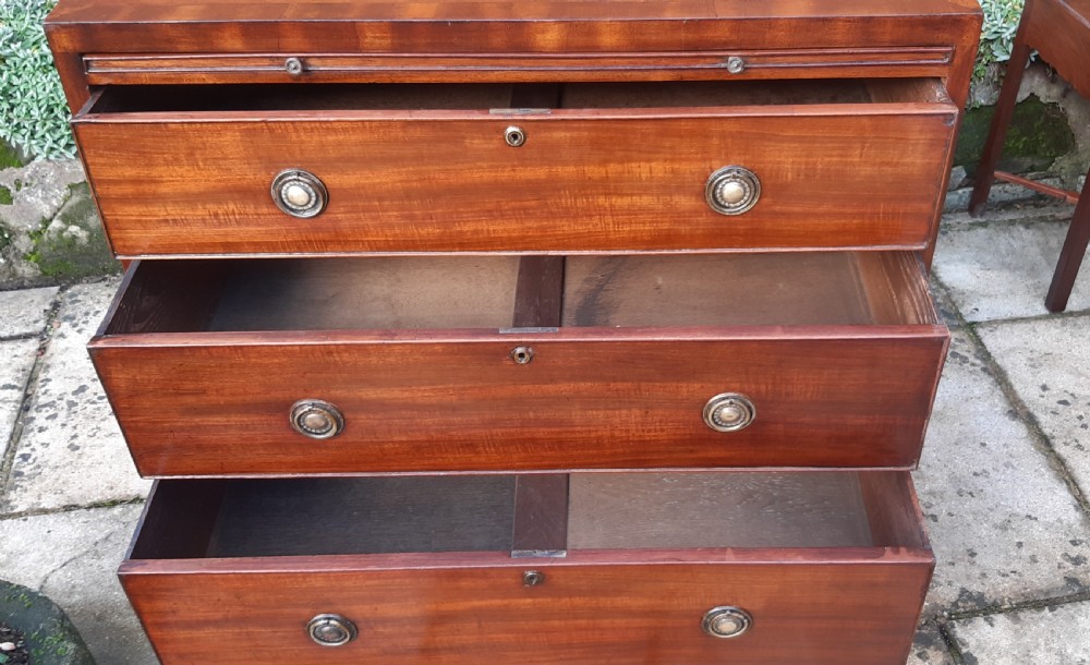 Mahogany chest of drawers Regency  View X