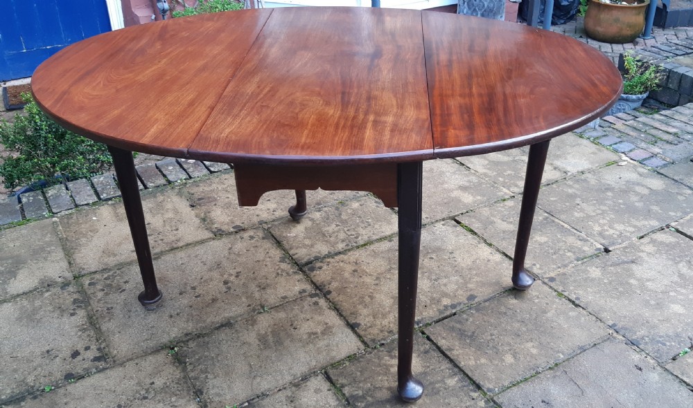 Georgian mahogany drop leaf dining table  View VI