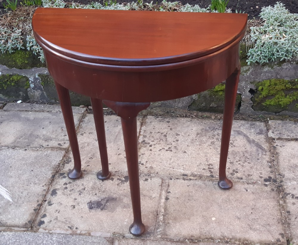 Small demi lune Hall table Georgian mahogany 