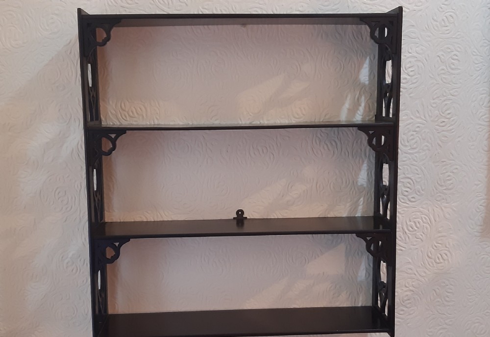 Wall shelves View III