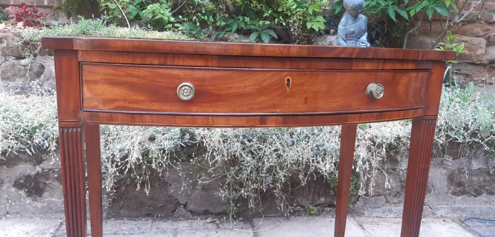 Georgian bow fronted side table mahogany  View XIII