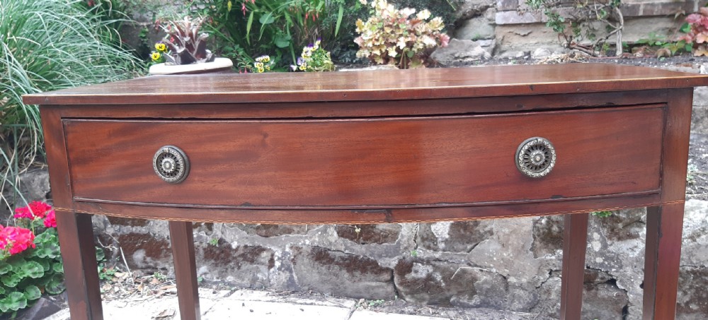 Georgian  mahogany bow fronted side table  View III