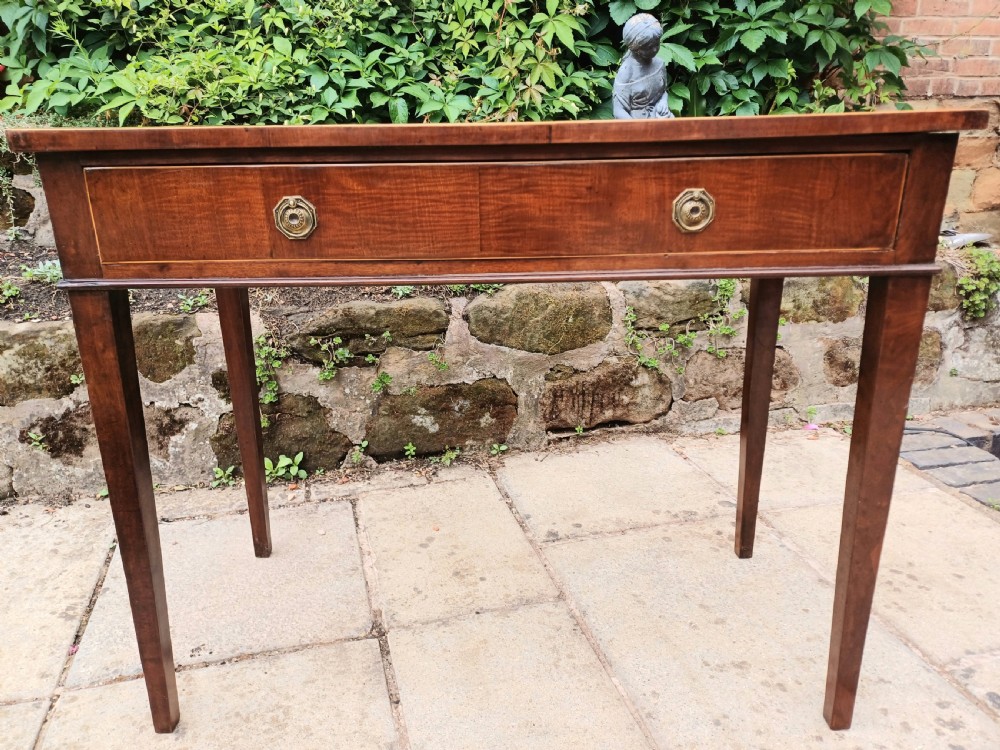 Super Georgian mahogany side table  View IV