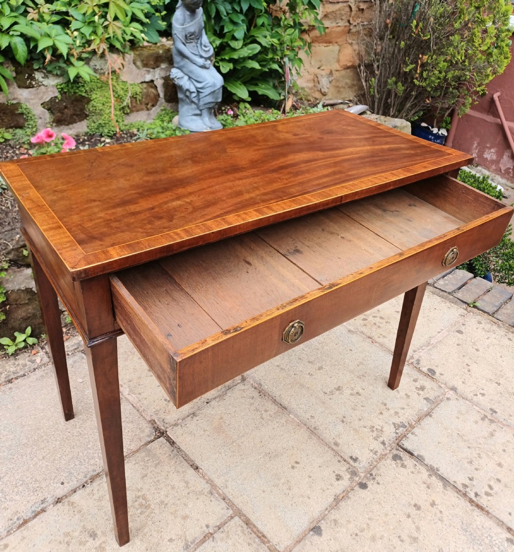 Super Georgian mahogany side table  View V