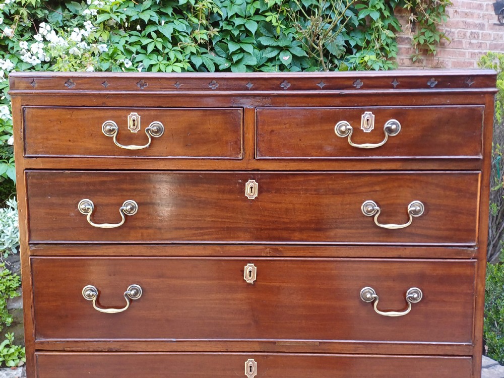 Georgian 18th century mahogany chest of drawers  View IX