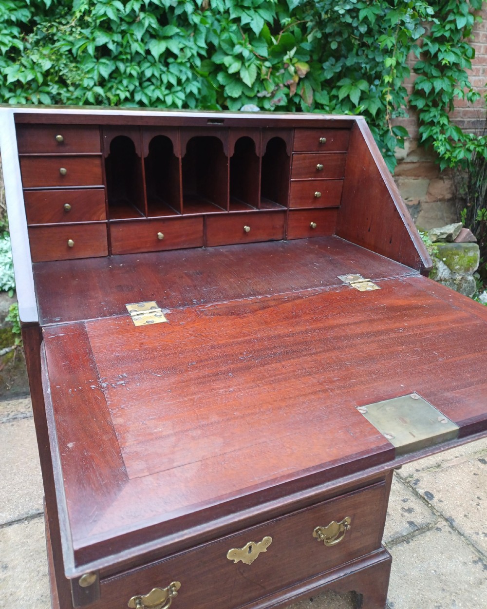 Small rare sized Georgian mahogany bureau  View VII