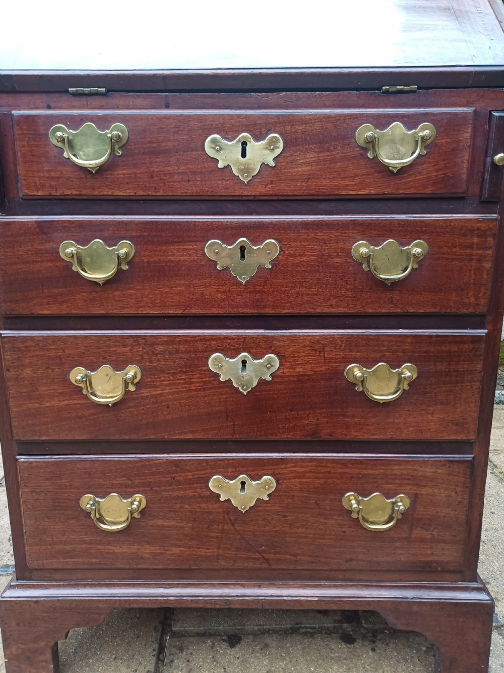 Small rare sized Georgian mahogany bureau  View IX