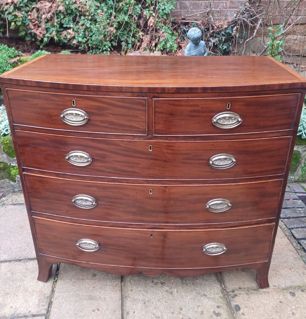 Mahogany bow fronted chest of drawers