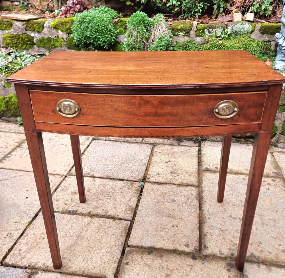 Georgian mahogany side table dressing table bow front  View II
