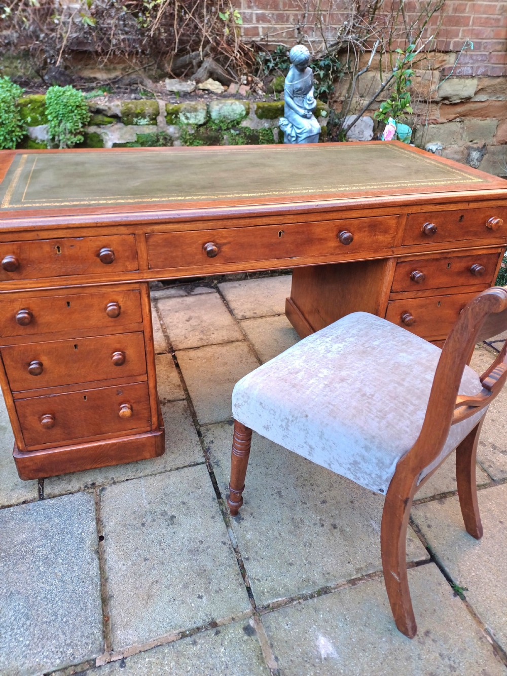 Oak pedestal desk Victorian View II