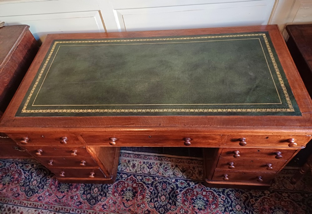Oak pedestal desk Victorian View XI