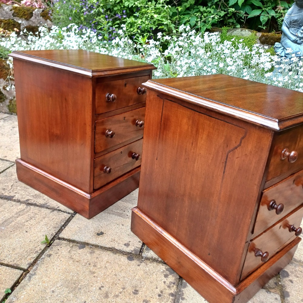 A pair of bedside drawers  View IV