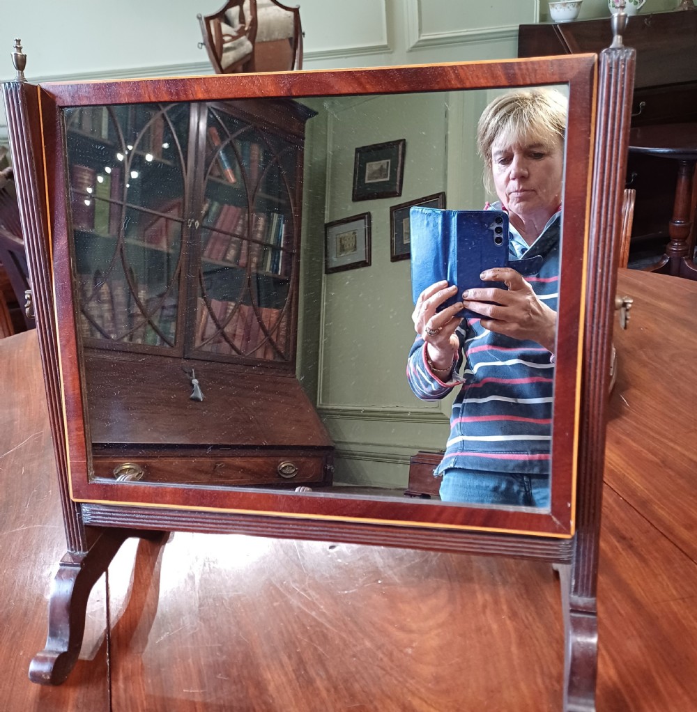 Georgian mahogany toilet dressing mirror