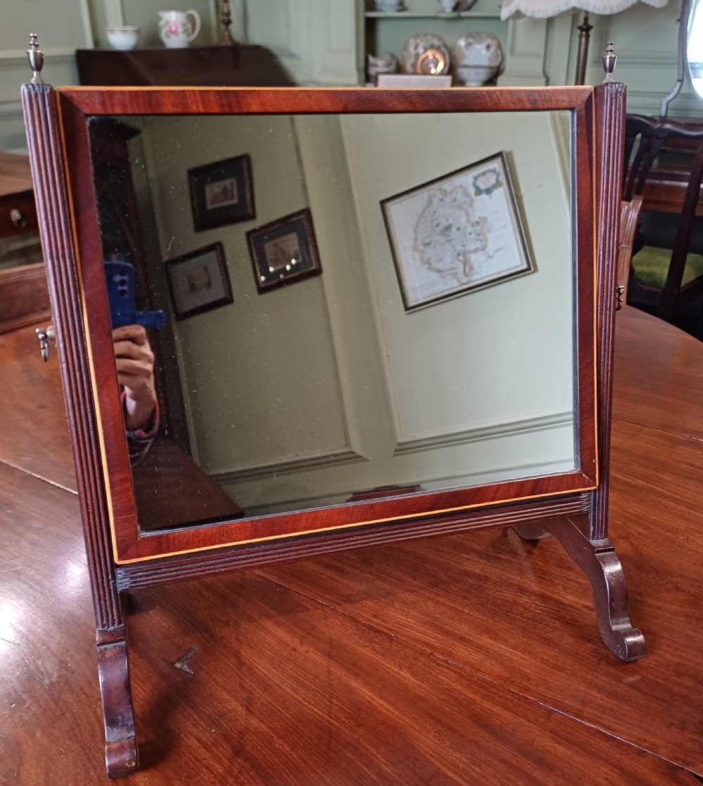 Georgian mahogany toilet dressing mirror View V