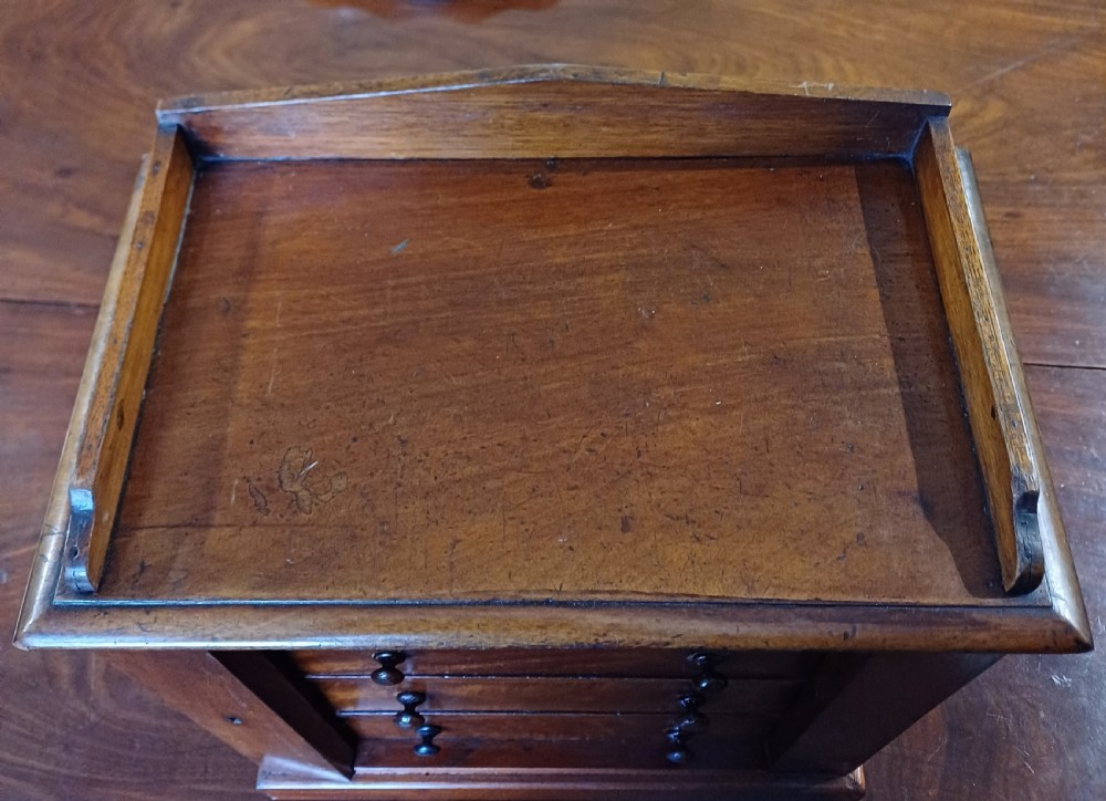 Minature wellington chest. Jewellery chest  View X
