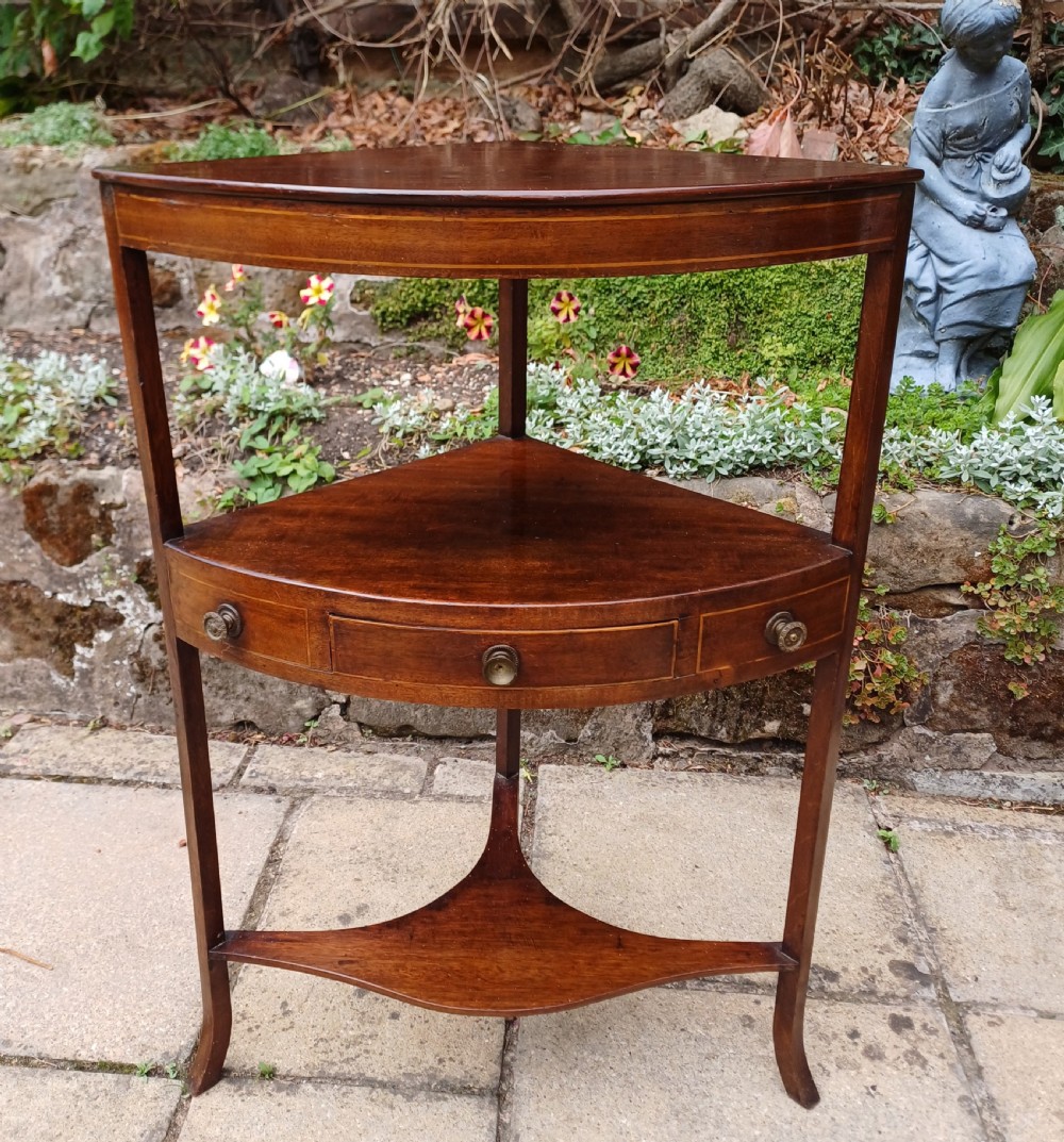 Corner table mahogany Georgian 